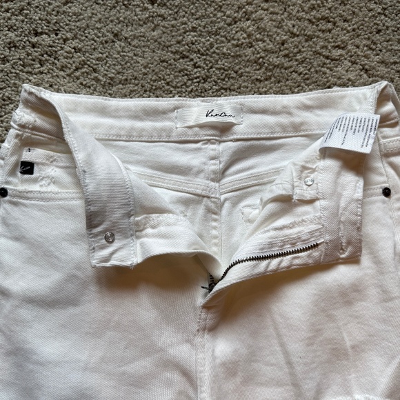 NWOT Ran Can Distressed Jeans - Picture 4 of 9